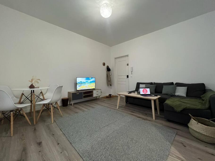 Apartamento Havre De Paix - Melun Exterior foto